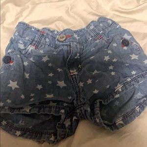 Oshkosh blue jean shorts with stars  girls 6x